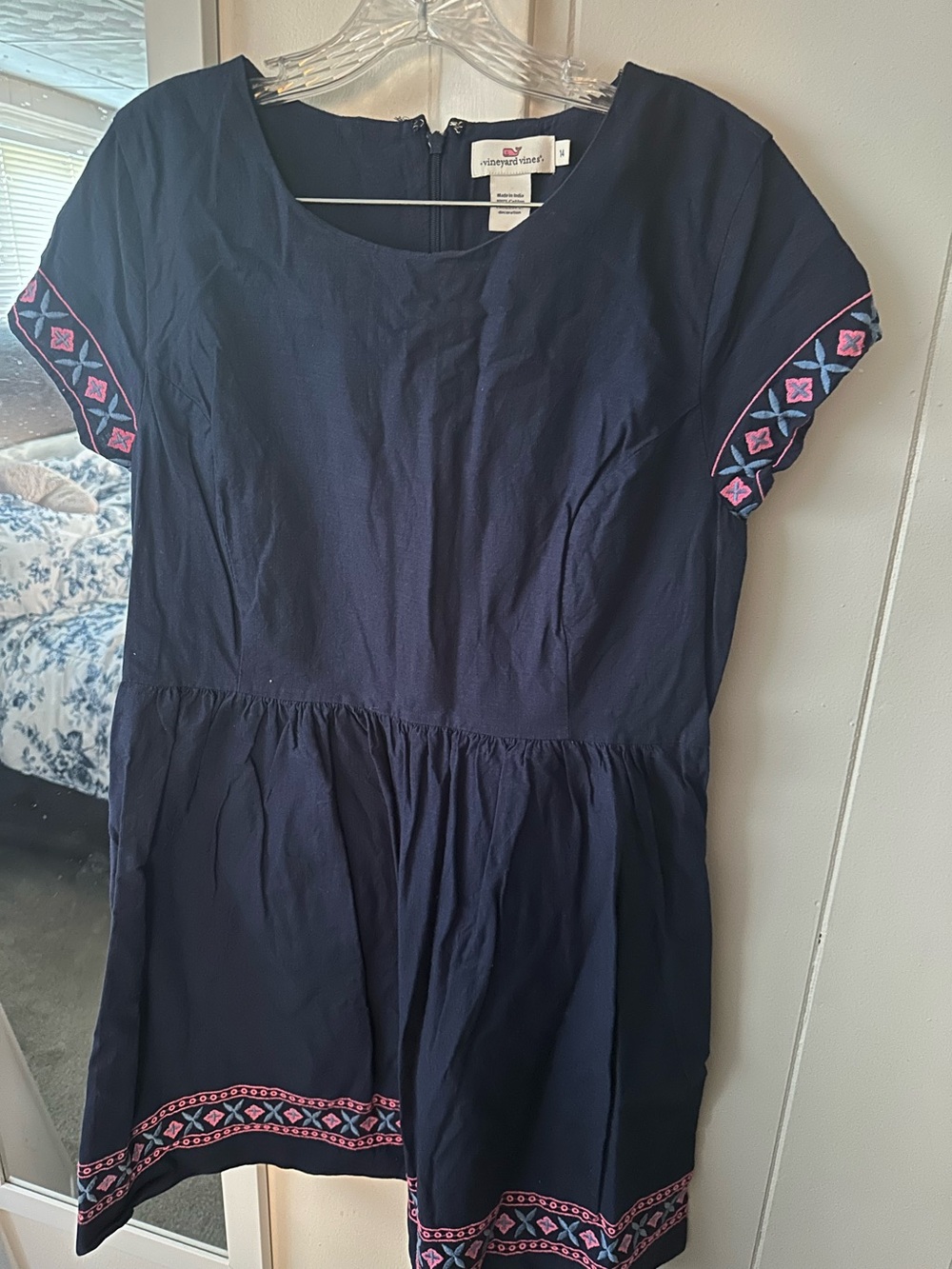 vineyard vines Womenās' Navy Embroidered Short Sleeve Dress